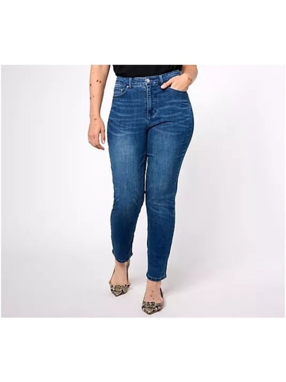 Girl with Curves Jeans Size 6 Petite Straight Adjustable Waist Medium Wash NEW